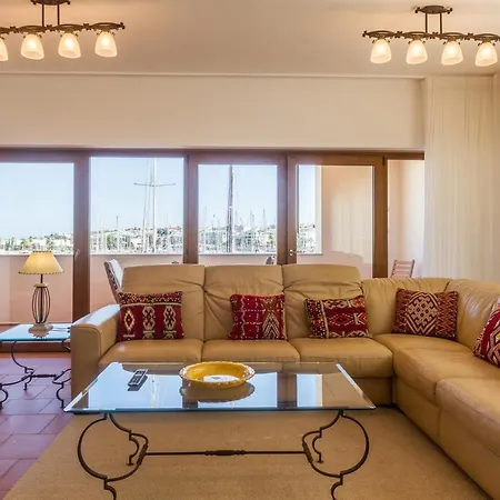 Marina Starboard Apartment, Apartamento *