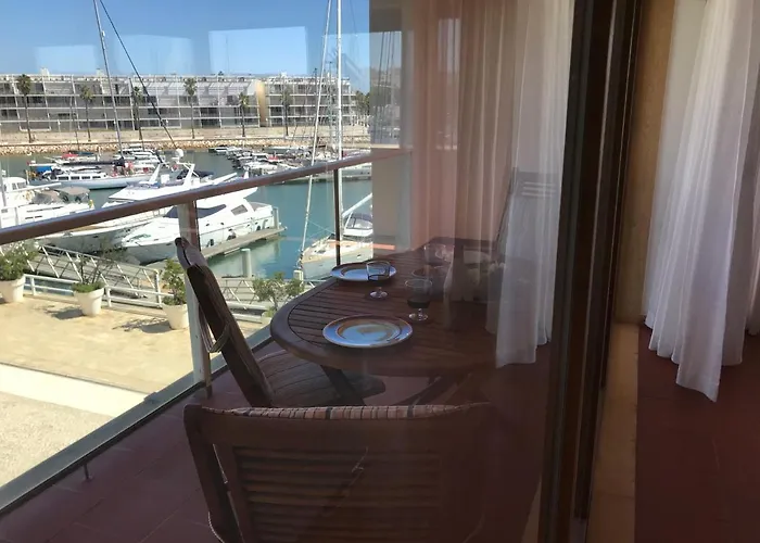 Marina Starboard Apartment, Lagos