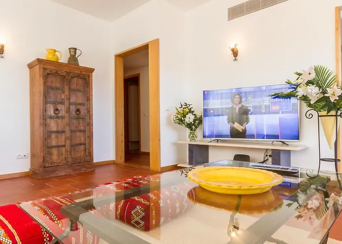 Marina Starboard Apartment,