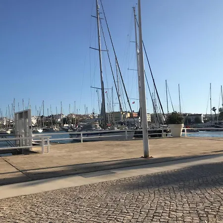 Marina Starboard Apartment, *