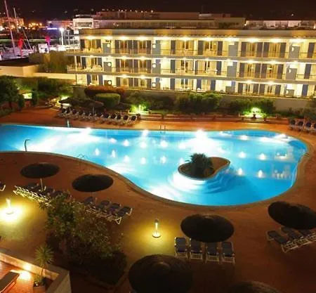 Marina Starboard Apartment, לאגוּ‏ש