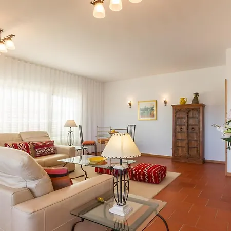 Marina Starboard Apartment, شقة